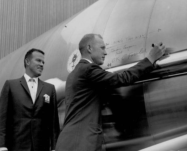 Gordon Cooper and Cal Fowler at LC14 in 1963